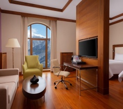 Suite Presidential, с террасой - с 3 спальнями в Мовенпик Красная Поляна