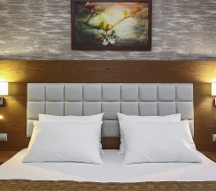 ДЕЛЮКС в Бон Апарт