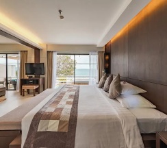 Люкс Signature Cape в Cape Panwa Hotel (Sha)