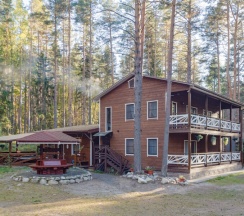 Дом 4 номера с залом в Pine Land