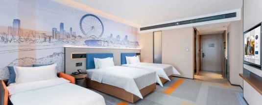 Трёхместный номер Deluxe в Hampton by Hilton Guangzhou Jinshazhou