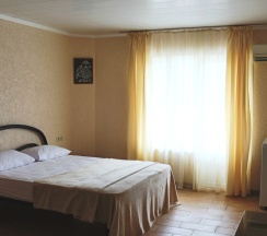 Четырёхместный номер Comfort с балконом в Мармари