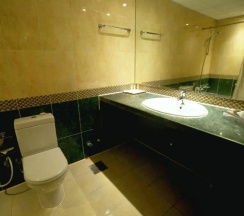 Семейный люкс в Triumph Plaza Hotel