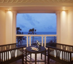 Двухместный номер Premium Deluxe двуспальная кровать в Отель Centara Grand Beach Resort Phuket