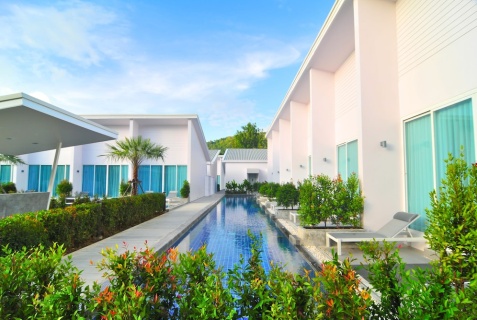 Карон: Курортный отель The Palmery Resort