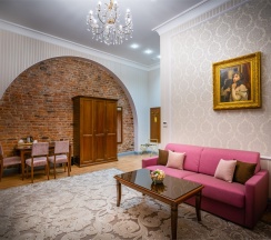 Люкс City View в Петръ Отель