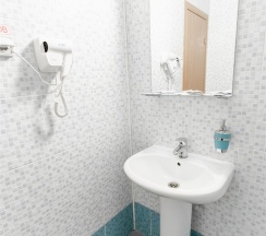 Двухместный номер  TWIN с удобствами на блок (205/1, 205/2, 304/1, 304/2) в ГородОтель