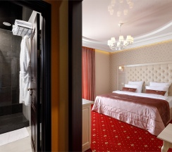 Junior Suite River view в Hotel Villa MARALIS
