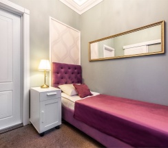 Небольшой одноместный номер в Жорж