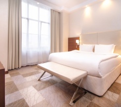 Executive Suite с двуспальной кроватью в Новотель Фит Красная Поляна
