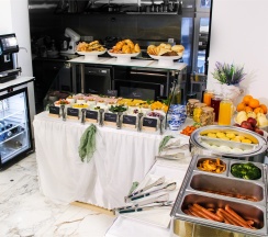 Номер в традиционном греческом стиле. в Греческий Олимп