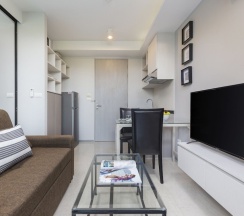 Апартаменты с балконом в Surin Loft by Holiplanet