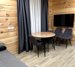 Апартаменты вместимостью 2+2 1 этаж (№3) в Сибирский