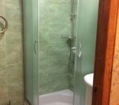 Номер стандарт эконом с 1 двуспальной кроватью в Русский лес