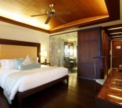 Двухместный номер Spa Deluxe двуспальная кровать в Отель Centara Grand Beach Resort Phuket