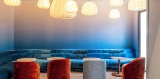 Канны: Отель Hôtel Le Canberra