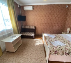 Делюкс Трёхместный в Ариетта