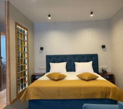 Семейный двухкомнатный номер с джакузи и сауной в Loft Boutique