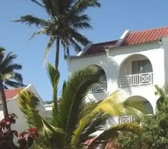 Вилла с балконом в Ocean Villas
