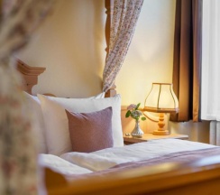 Двухместный номер Standard двуспальная кровать в Hotel Kronprinz Hamburg
