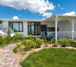 Четырёхместная вилла с красивым видом из окна в Dolce Vita