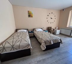 Двухместный номер с раздельной кроватью в У реки