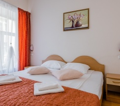 Стандартная комната с двуспальной кроватью в Октавиана