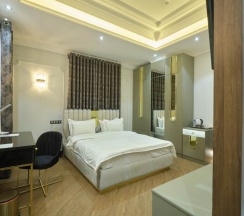 Трёхместный номер Deluxe в Бутик-Отель East Star Hotel