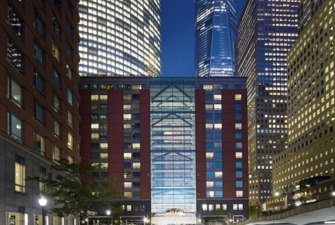 Хобокенский порт: Отель Conrad New York Downtown