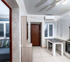 Двухкомнатная квартира с отдельным входом на 1 этаже ул. Красногвардейская д.5 в Милка