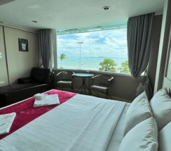 Семейный номер Standard в The Beach Front Resort Pattaya  - SHA Plus