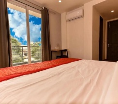 Двухместный номер Deluxe двуспальная кровать в Hotel Mavens Orange Gurgaon