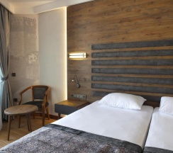 Двухместный номер Standard с видом на бассейн 2 отдельные кровати в Riviera Zen Hotel Adult Only