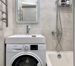 Уютная однокомнатная квартира (Метро Звездная, 10 минут пешком) в Rauktis apartments