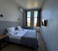 Двухкомнатный номер с балконом в Скала