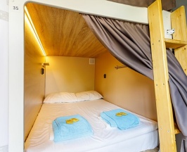 Двухместная капсула в Сон в кубе