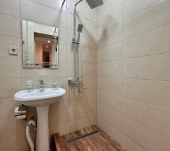 Современная студия №41 в центре Махачкалы – комфорт и удобство рядом! в Как дома 05