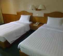 Номер Economy в Mido Hotel