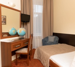 Одноместный номер с видом на город односпальная кровать в Соната на Маяковского