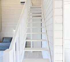 БарнХаус в Река & Песок