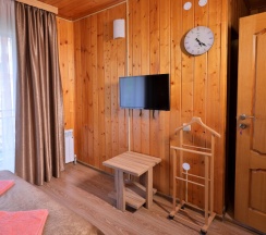 Двухместный номер с балконом в Лорис