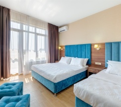 Стандарт 3х-местный с балконом в Grand Premier