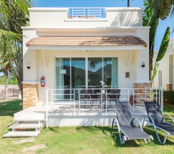 Вилла Superior с красивым видом из окна в Отель The Oriental Beach Pearl