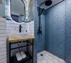 Делюкс четырехместный в Душа