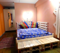 Отдельный двухместный номер с ОДНОЙ!!! кроватью. в Акка Книбекайзе