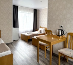 Трёхместная комната в Корнилофф от Травел Хотелс Антураж