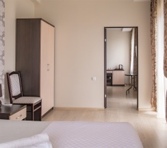 2х комн Люкс с балконом в Loo de luxe