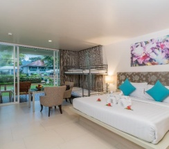 Семейный номер Standard с видом на сад в The Briza Beach Resort Khaolak