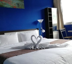 Двухместный номер Standard с балконом двуспальная кровать в Guan Chao Yin Hotel