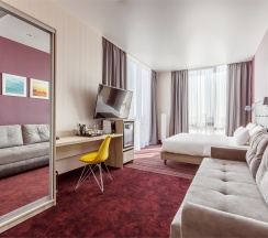 Панорамный люкс в Golden Tulip